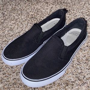 Skate shoes